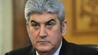 Mama politistului mort din coloana lui Gabriel Oprea: "Ne-a spus ca are probleme cu franele. Incercase sa repare, dar i s-a spus ca nu sunt piese"