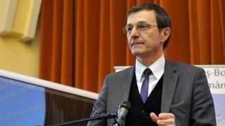 Rectorul unei universitati face declaratii socante la adresa tinerilor: "Oameni lipsiti de cultura generala si de orizont artistic"