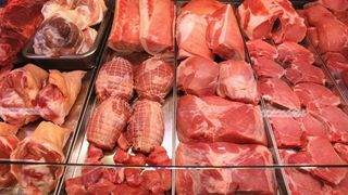 E explodat pretul carnii de porc. Crestere de 54% de la inceputul anului