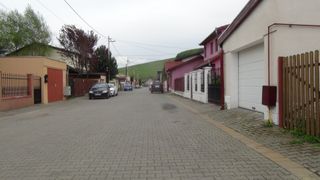Casa lui Arafat este situata pe o strada aranjata ca in centrul Capitalei