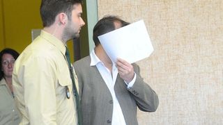 Un cetatean german a platit 2,2 milioane de euro unui escroc roman care sustinea ca stie cum sa intre in posesia aurului ascuns de Ceausescu! Procesul se desfasoara in aceste zile la Munchen