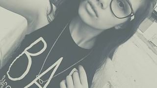 Mesajul dur al tinerei de 17 ani care a filmat bataia crunta de la Cluj: "Ma doare in cot de omul ala. Prietenii mei trebuiau sa il omoare!"