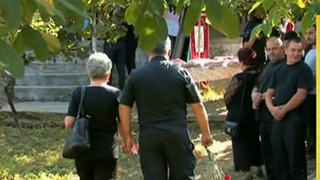 Scene cutremuratoare in judetul Bacau, acolo unde copilul de 11 ani mort in cutremurul din Italia a fost condus pe ultimul drum!