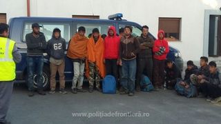 14 migranti prinsi la frontiera Romaniei cu Serbia. Ce au declarat cand au aflat unde au ajuns