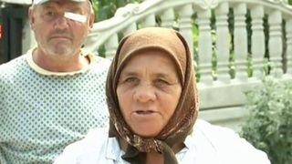 Ce solutii au oltenii in legatura cu cresterea natalitatii. "Sa facem comanda sa vina niste copii. Eu as mai face si acum, da nu mai poate mosu'!"