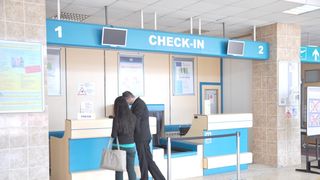 Vesti bune pentru romanii din vestul tarii. Blue Air introduce zboruri din Timisoara si Oradea catre Constanta cu 90 de lei