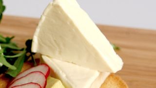 Branza topita, alimentul nociv pe care il consumam fara sa stim cat de periculos este