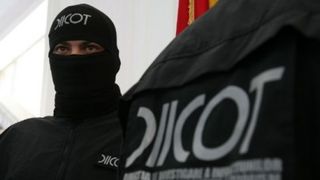 Şeful Poliţiei Mizil, acuzat că ar fi ajutat proxeneţi. A fost reţinut pentru favorizarea făptuitorului şi abuz &icirc;n serviciu