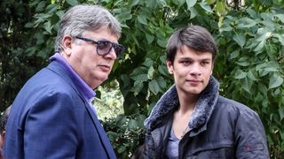 Mario, alaturi de tatal sau, Gino Iorgulescu, presedintele LPF