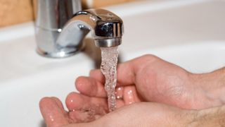 Directorul ELCEN: Toata Capitala va ramane sambata fara apa calda