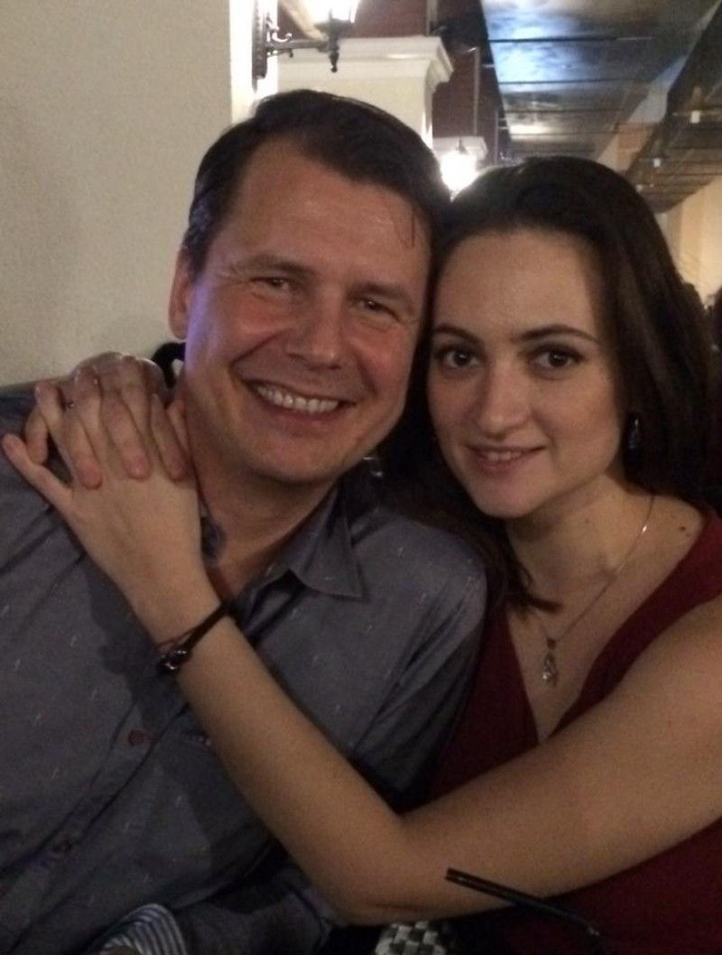 Madalina Puscalau, actal Dobovolschi, s-a casatorit anul trecut cu piltoul lui Iohannis