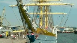 Portul din Constanta a fost polul distractiei! Aici s-a desfasurat Regata Marilor Veliere! Cum a fost la petrecere