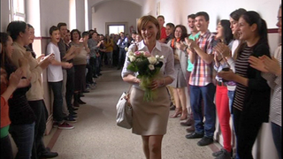 Carmen Iohannis este populara la liceul din Sibiu unde preda limba engleza