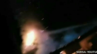 Incendiu devastator in toiul noptii. Un barbat a ajuns la spital dupa ce s-a luptat cu flacarile