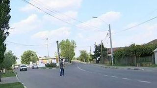 Forfota mare in Magurele. Muncitorii au asfaltat in timp record drumurile. Presedintele Frantei, Francois Hollande, urmeaza sa faca o vizita in zona