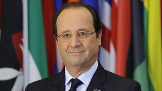 Hollande &icirc;ncepe marţi prima sa vizită &icirc;n Rom&acirc;nia. Preşedintele Franţei vizitează complexul Măgurele şi fabrica Airbus