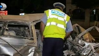 Accident cumplit in Timisoara. Se intorcea cu prietena lui de la restaurant, cand a pierdut controlul volanului. Tanara a murit pe loc, iar el a fugit de la locul accidentului