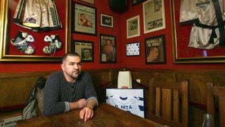 Leonard Doroftei, in restaurantul sau din Ploiesti