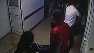 Scandal la Spitalul Colentina. Medicii s-au baricadat in unitatea sanitara dupa ce au fost atacati de peste 100 de romi. Ce s-a intamplat?