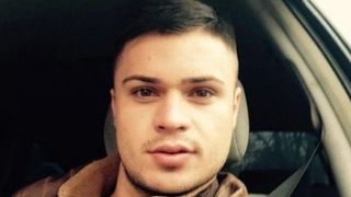 Misterul exploziei de la cinematograful din Focsani a fost dezvaluit! Vinovatul avea un costum de Superman si vroia sa faca un montaj video cu care sa-si impresioneze iubita!