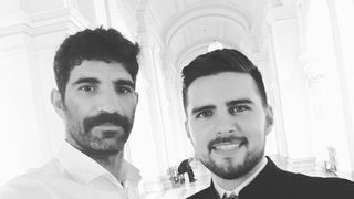 Firicel, la iesirea din sala de judecata, impreuna cu avocatul sau