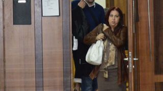 Dezvaluiri. Cum era negociata spaga de doctoritele care isi umileau pacientele sarace: "Fara 600 de lei, nu pot face nimic"