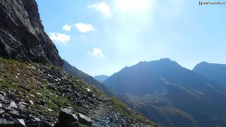 Un batran de 72 de ani a facut atac cerebral in Masivul Fagaras. Barbatul a fost salvat de jandarmi si salvamontisti