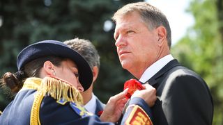 Presedintele isi poate deschide pusculita la evenimentele speciale