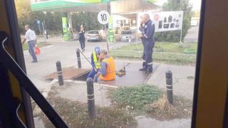 Asa se munceste in Romania. Ce faceau niste muncitori din Constanta in timpul orelor de program