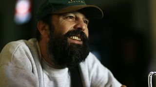 Lumea artistica este in doliu dupa moartea lui Ioan Gyuri Pascu. Cei care l-au cunoscut pe artist au transmis zeci de mesaje: "S-a stins un zambet cat o lume"