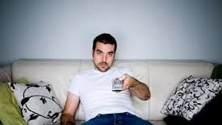 Cum isi petrec romanii timpul liber. Televizorul, activitatea preferata de cei mai multi