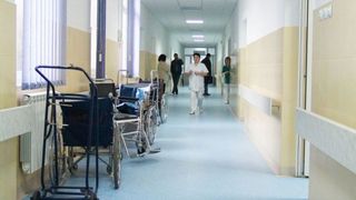 Sase turisti germani au ajuns la spital cu simptome de toxiinfectie alimentara. Ei luasera micul dejun la restaurantul unui hotel de 5 stele din Sibiu
