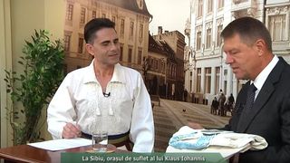 Klaus Iohannis a recunoscut in emisiunea regretatului Aurelian Preda cand s-a indragostit prima data! Artistul i-a facut si un cadou special presedintelui