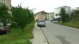 Pe strada Spitalului din Agnita sunt multe spatii verzi printre bloculetele comuniste