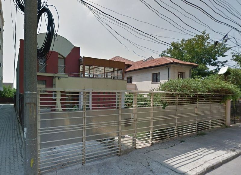 Aceasta este vila in care locuieste Madalina Puscalau