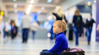 Reguli noi privind iesirea copiilor din tara