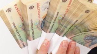 CSM vrea sa afle c&acirc;ţi foşti magistraţi au pensii de 100.000 de lei. Solicitarea vine dupa ce Ministrul Justitiei a afirmat ca 60 de magistrati incaseaza pensii lunare de peste un miliard de lei vechi