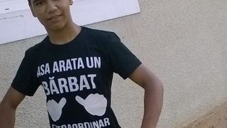 Gestul frumos facut de un copil de etnie roma, care a returnat un portofel gasit pe strada: "Si tiganii au spirit civic". "Nu am facut nimic deosebit", a marturisit baiatul