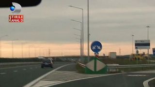 Mai ceva ca in Evul Mediu. Toaletele de pe autostrada Nadlac - Arad sunt inchise - Unde isi fac oamenii nevoile