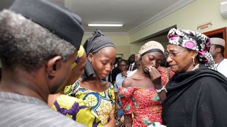 Fete eliberate de teroristi dupa doi ani si jumatate. "Unele dintre ele s-au intors cu copii. Ce sa facem acum cu ei, sa ii omoram?"