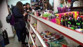 In magazinele ANAF, pasta de dinti e mai scumpa decat in farmacii! Vezi cum se poate cumpara o masina sau o casa care a fost confiscata!