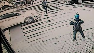 Accident cumplit in Vaslui! O adolescenta a fost spulberata pe trecerea de pietoni de un sofer grabit! Tanara a scapat doar cu cateva rani la un picior