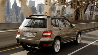 Achizitie de marca a Guvernului: 22 de masini de lux pentru misiuni diplomatice. Cat ar urma sa coste un autoturism