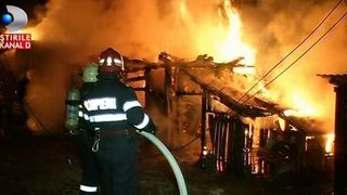 Cosmarul unui maramuresan. A vrut sa isi prepare palinca, dar a ajuns sa isi dea foc la casa! Cum s-a intamplat nenorocirea