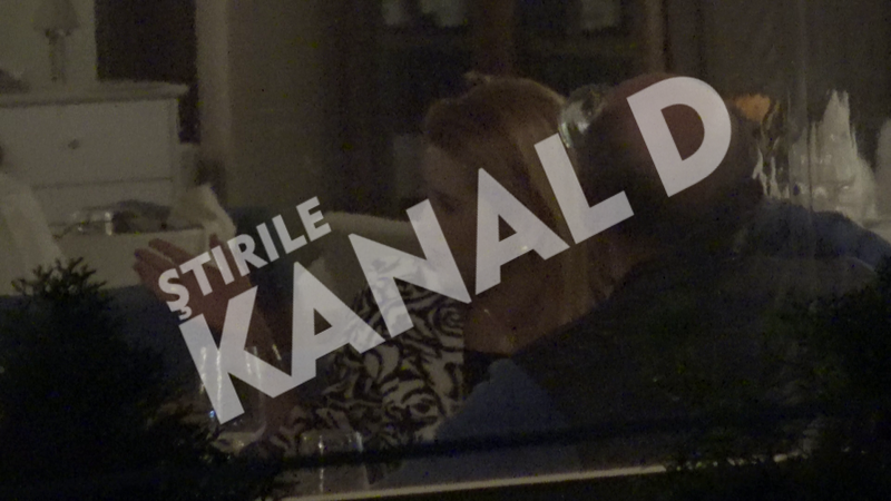 Traian Basescu si invitatii sai au baut vin