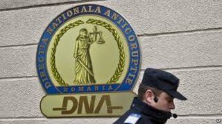 Ancheta la doua banci: Curtea de conturi a sesizat DNA cu privire la posibile deturnari de fonduri. Cum raspund bancile