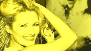 Sexy-sefa ASF se lafaie cu un salariu de 6.000 de euro pe luna, in timp ce politele RCA explodeaza! Propunerea lui Tariceanu in fruntea Autoritatii nu prea e prietena nici cu limba romana