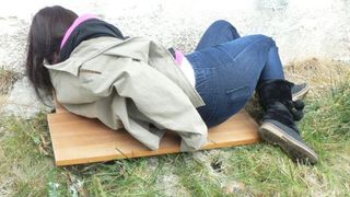 Profesor percheziţionat pentru exploatarea sexuală a minorelor