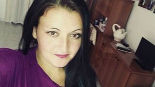 Romanca, gasita moarta in Italia langa bebelusii ei. Si-a omorat copiii, iar ea a murit din cauza unei hemoragii