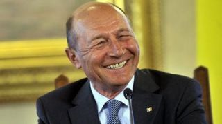 In ultimii ani, Traian Basescu si-a marit colectia de bijuterii, ceasuri si tablouri!
